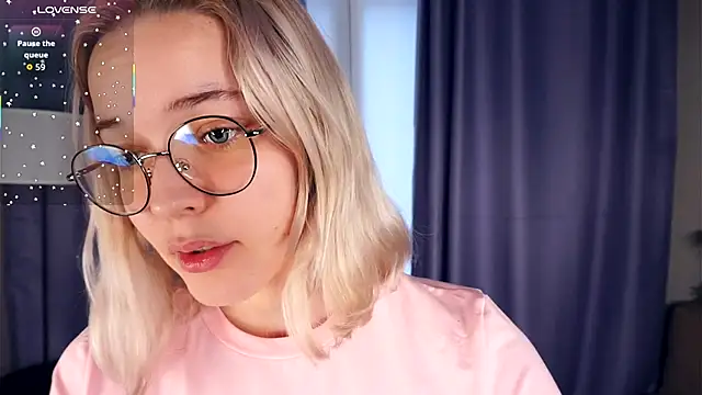 EdaKirkIin online show from 11/01/25, 05:20