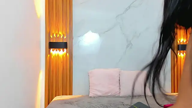 Snapshot of KonanStar chatting on 10/10/25, 11:09 KonanStar online show from 10/10/25, 11:09