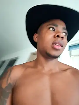 liambolt online show from 10/02/25, 10:06