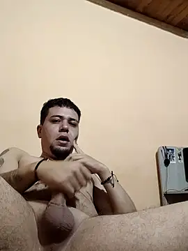 Snapshot of Juuaanp3 chatting on 02/01/26, 11:31 Juuaanp3 online show from 02/01/26, 11:31