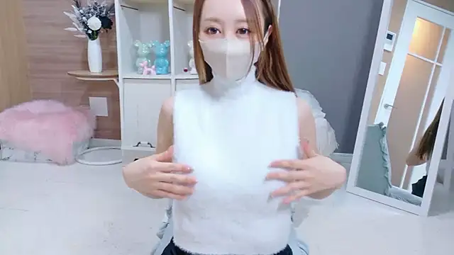 Xoxo  RUKA  xoxO online show from 09/24/25, 12:41