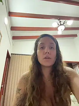 Snapshot of Sophia_House_ chatting on 11/05/25, 02:33 Sophia House online show from 11/05/25, 02:33