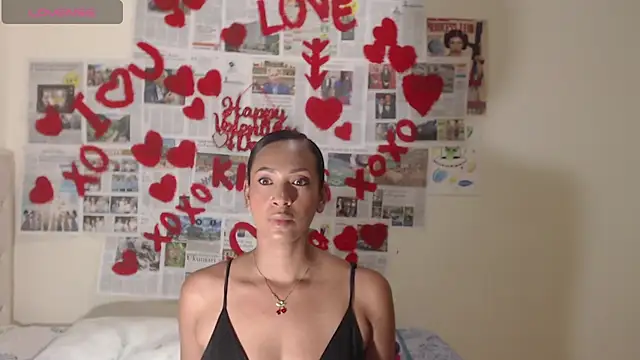 Snapshot of DonnaDidiamantti chatting on 02/17/26, 07:09 DonnaDidiamantti online show from 02/17/26, 07:09