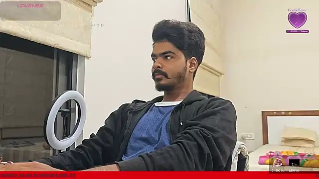 Snapshot of mrbuddy85 chatting on 10/08/25, 05:43 mrbuddy85 online show from 10/08/25, 05:43