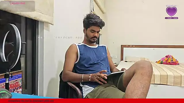 Snapshot of mrbuddy85 chatting on 10/18/25, 05:57 mrbuddy85 online show from 10/18/25, 05:57