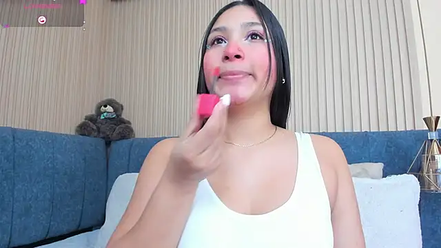 Snapshot of angel_ponce chatting on 09/14/25, 01:10 angel ponce online show from 09/14/25, 01:10