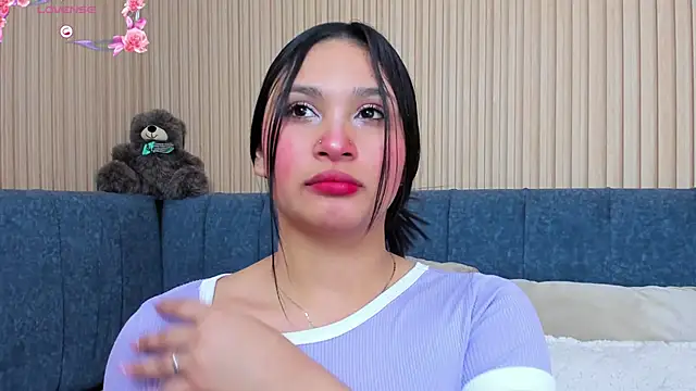 Snapshot of angel_ponce chatting on 10/09/25, 12:30 angel ponce online show from 10/09/25, 12:30