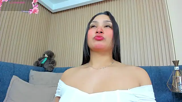 angel ponce online show from 06/25/26, 07:07