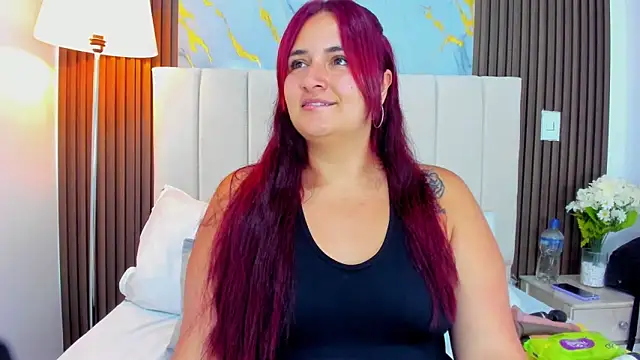 Victoria Guzman online show from 04/27/26, 03:21