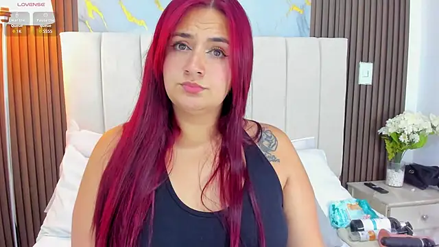 Victoria Guzman online show from 06/12/26, 05:12