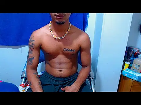 Snapshot of davidcutterr chatting on 09/17/25, 06:15 davidcutterr online show from 09/17/25, 06:15