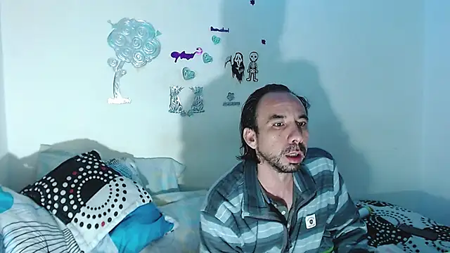 EvaHarryy online show from 05/01/26, 03:00