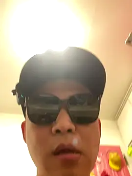 XLJjjjjjjjjjj online show from 12/16/25, 08:52