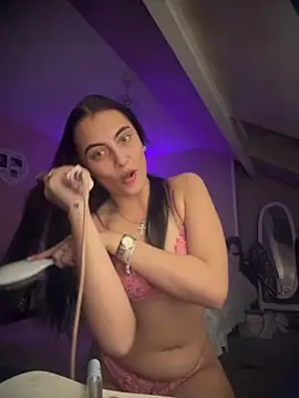 Mesmerising MaxineX online show from 11/19/25, 09:37