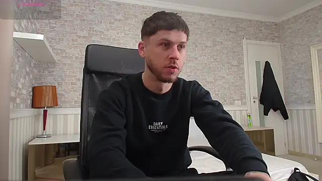 JonahShaw online show from 04/26/26, 04:32