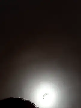 Snapshot of LUISSLEONN0958 chatting on 11/17/25, 09:15 LUISSLEONN0958 online show from 11/17/25, 09:15