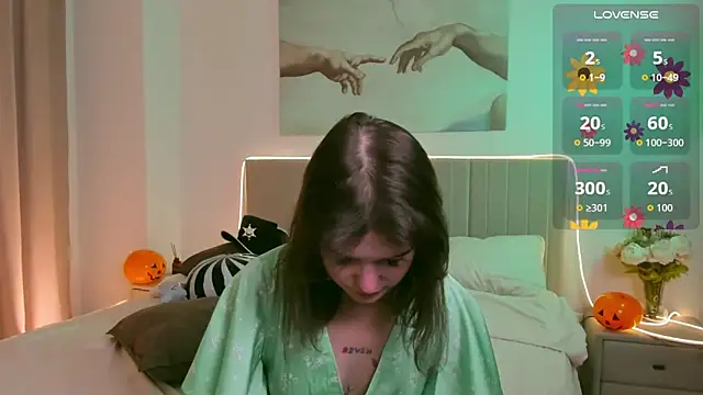 Lisa Blossom online show from 10/30/25, 06:04