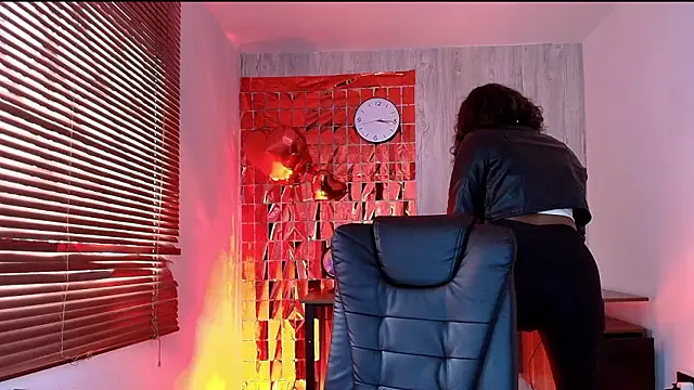 ArianaBeake online show from 02/16/26, 08:16