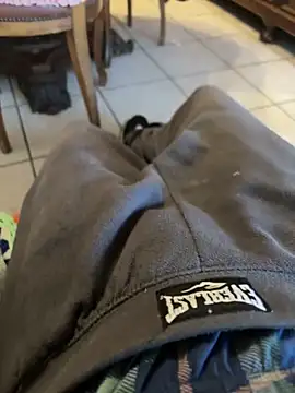 Snapshot of piacentino69 chatting on 10/11/25, 09:52 piacentino69 online show from 10/11/25, 09:52