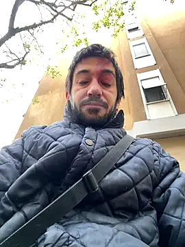 Snapshot of piacentino69 chatting on 10/29/25, 06:48 piacentino69 online show from 10/29/25, 06:48