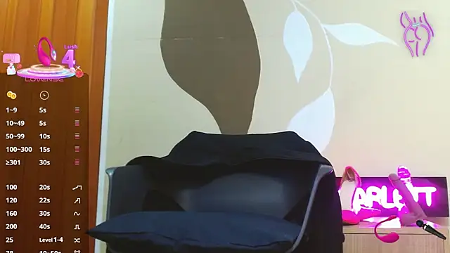 ScarletHott  online show from 12/19/25, 11:50