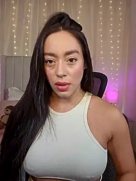 AriadnaTaylor online show from 05/27/26, 04:59