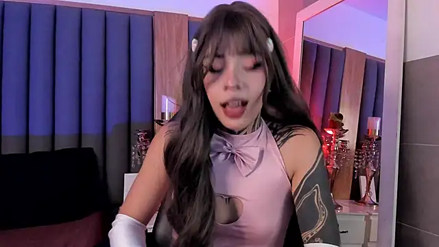 Snapshot of misstomie_ chatting on 02/11/26, 04:23 misstomie online show from 02/11/26, 04:23