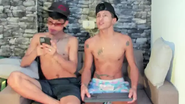 gustavo saaled19  online show from 11/09/25, 09:57