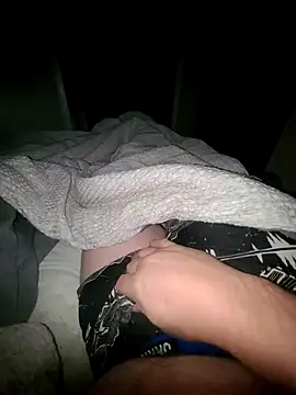 Mr1bucket online show from 12/15/25, 03:44