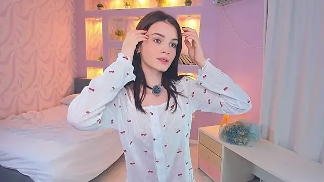 TeriRipka online show from 11/02/25, 06:54