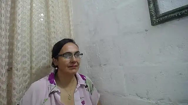 gabbyparker  online show from 02/08/26, 09:23