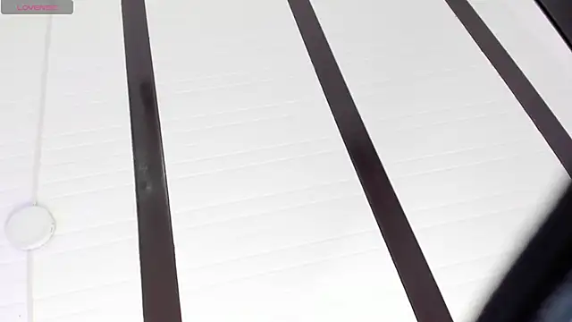 Cloedurant online show from 05/19/26, 07:42