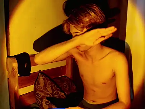 addicted to alex online show from 11/30/25, 06:34