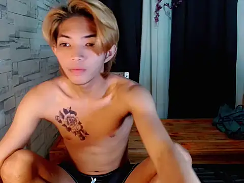 Snapshot of addicted_to_alex chatting on 02/24/26, 05:11 addicted to alex online show from 02/24/26, 05:11