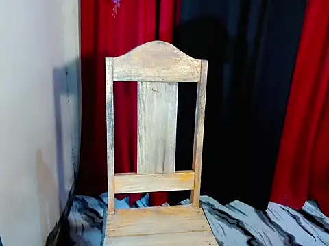 Snapshot of addicted_to_alex chatting on 03/18/26, 01:42 addicted to alex online show from 03/18/26, 01:42