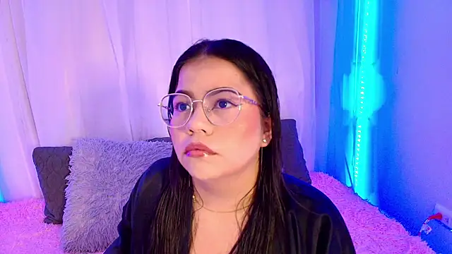 LilyRousee online show from 02/06/26, 02:16