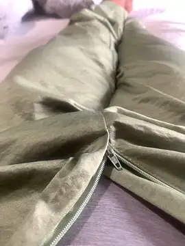 ju muniz01 online show from 10/05/25, 02:59