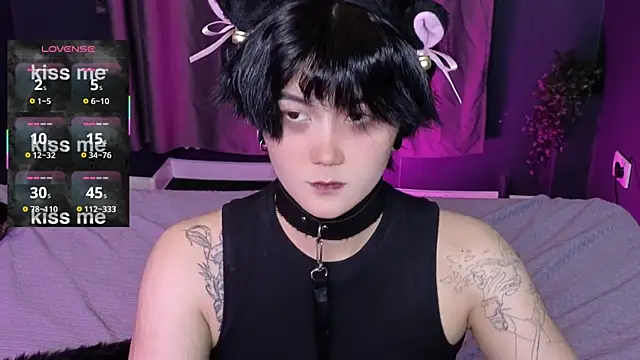 GothXRaven online show from 10/22/25, 04:07