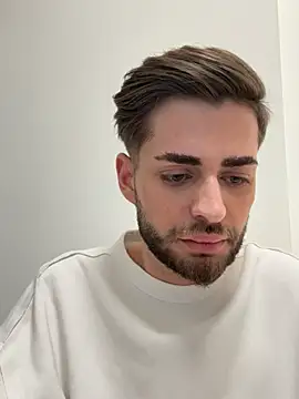 Snapshot of yourangel2001 chatting on 03/26/26, 10:15 yourangel2001 online show from 03/26/26, 10:15