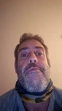 Snapshot of jpanal chatting on 11/10/25, 04:22 jpanal online show from 11/10/25, 04:22