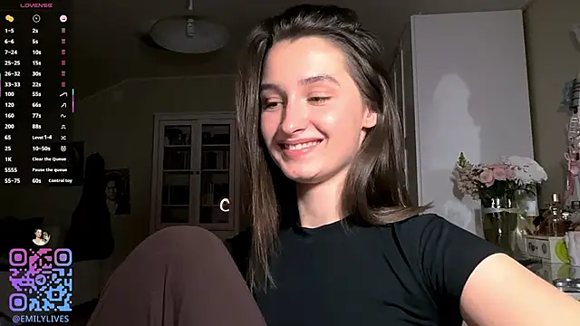 Snapshot of DarlineBrustera chatting on 04/10/26, 06:12 DarlineBrustera online show from 04/10/26, 06:12