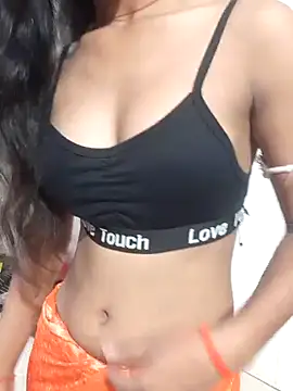 Snapshot of Ragini-Devi chatting on 10/06/25, 04:48 Ragini-Devi online show from 10/06/25, 04:48