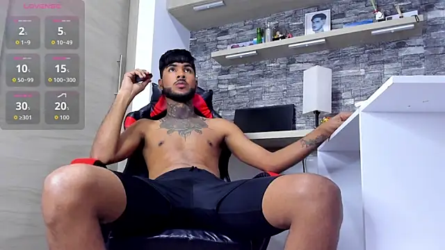 Snapshot of Theimperialboys_ chatting on 11/13/25, 12:20 Theimperialboys online show from 11/13/25, 12:20