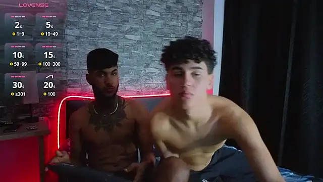 Snapshot of Theimperialboys_ chatting on 02/13/26, 01:34 Theimperialboys online show from 02/13/26, 01:34