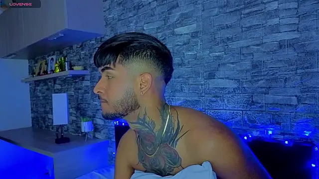 Snapshot of Theimperialboys_ chatting on 03/12/26, 12:50 Theimperialboys online show from 03/12/26, 12:50