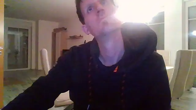 Snapshot of Trockenbau chatting on 03/11/26, 07:42 Trockenbau online show from 03/11/26, 07:42