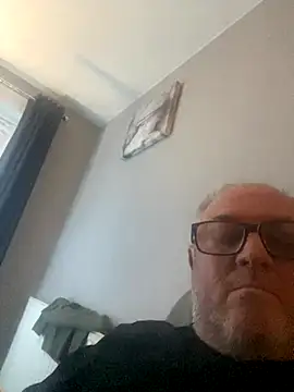 naughtygrandad1 online show from 12/02/25, 07:36