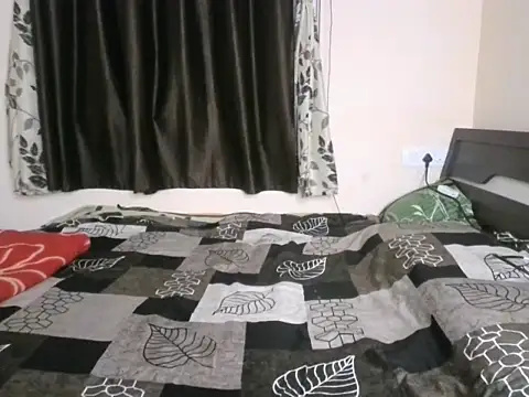 its me Rashmi online show from 11/02/25, 01:57