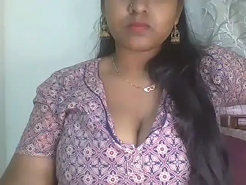 its me Rashmi online show from 02/03/26, 04:45