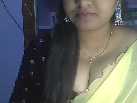 its me Rashmi online show from 05/06/26, 12:10